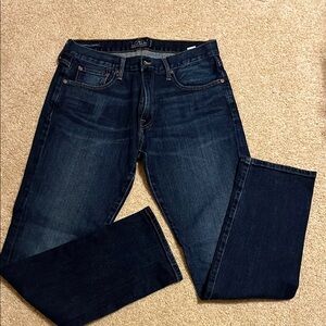 Lucky Brand 🍀 Men's Dark Blue Jeans